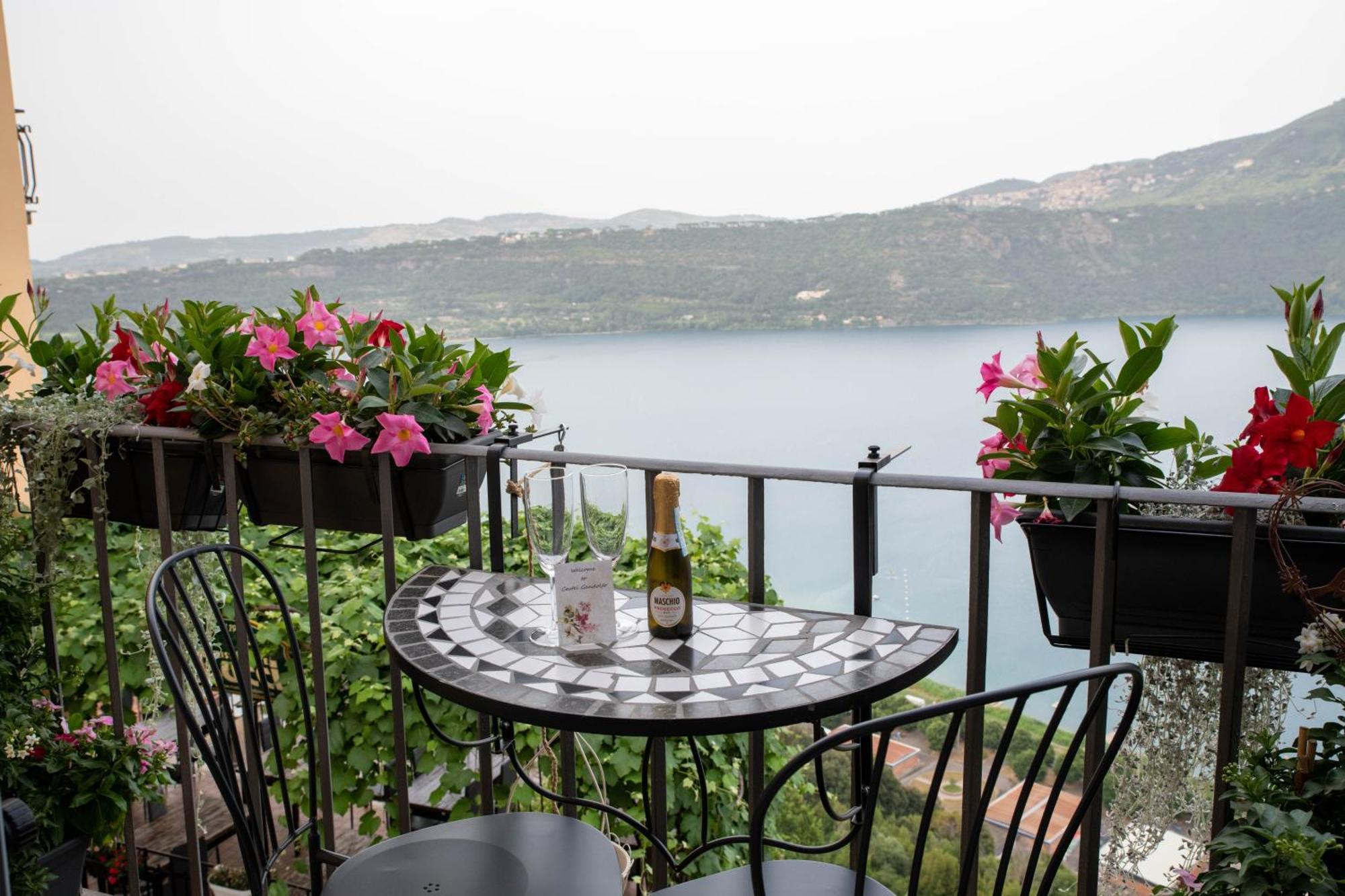 B&B Carpe Diem Vista Lago Castel Gandolfo Kültér fotó